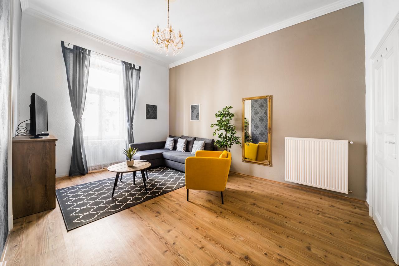 Nyar 3 Bedroom Centre Entire Home Budapest Eksteriør billede